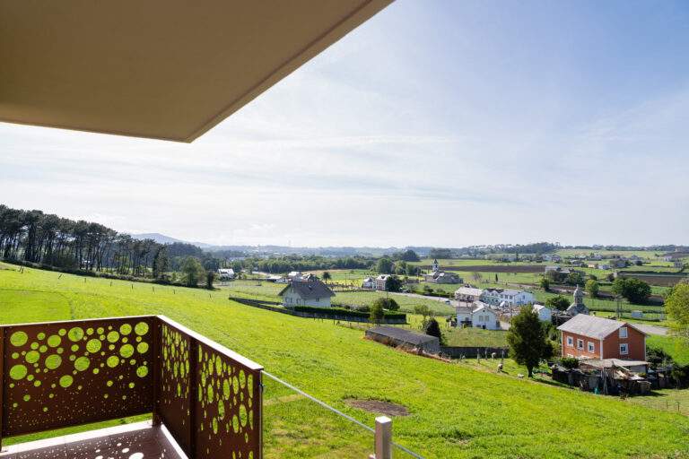 hotel el pinar en navia - peregrinos